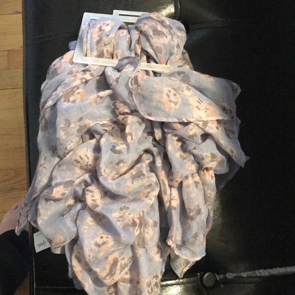 Scarf